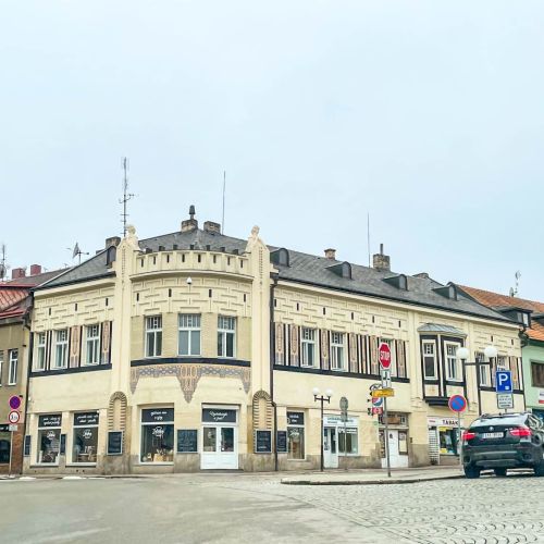 Adaptace polyfunkčního domu, Pelhřimov